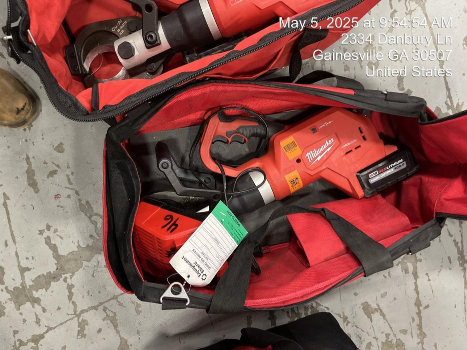 2021 MILWAUKEE 2776-21