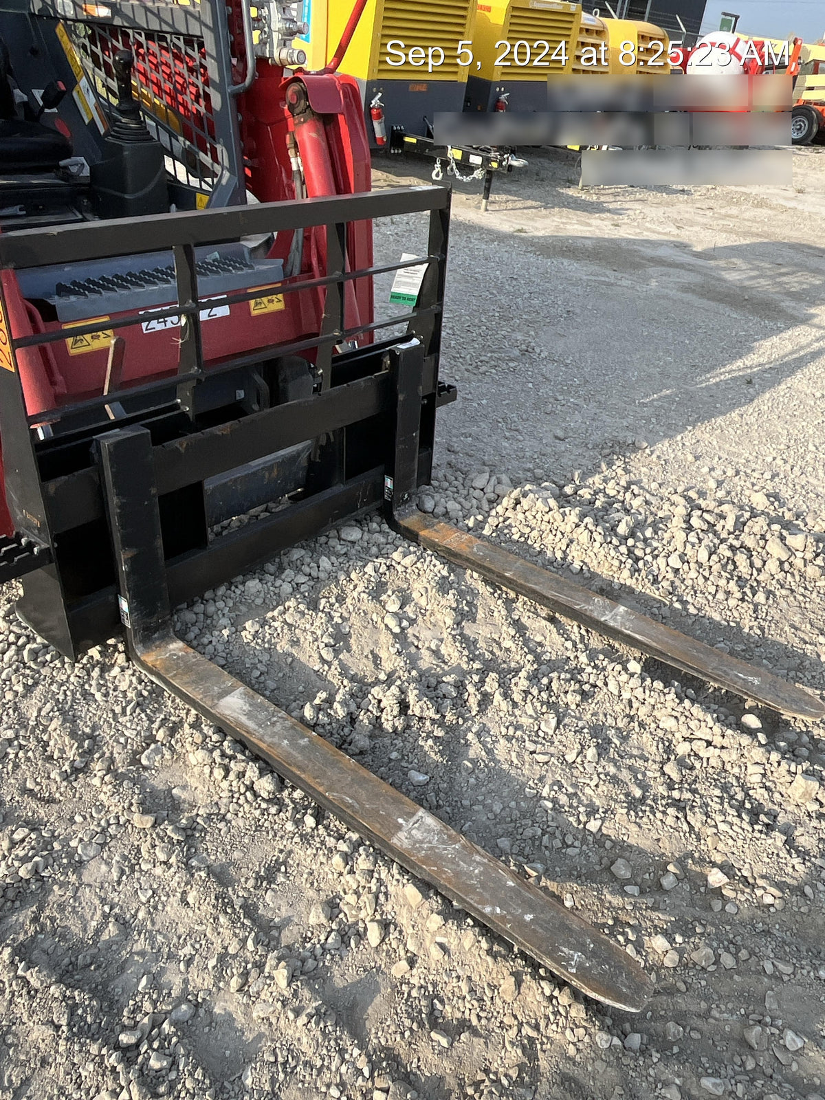 2022 ARROW MATERIAL HANDLING 48" Pallet Forks - Arrow
