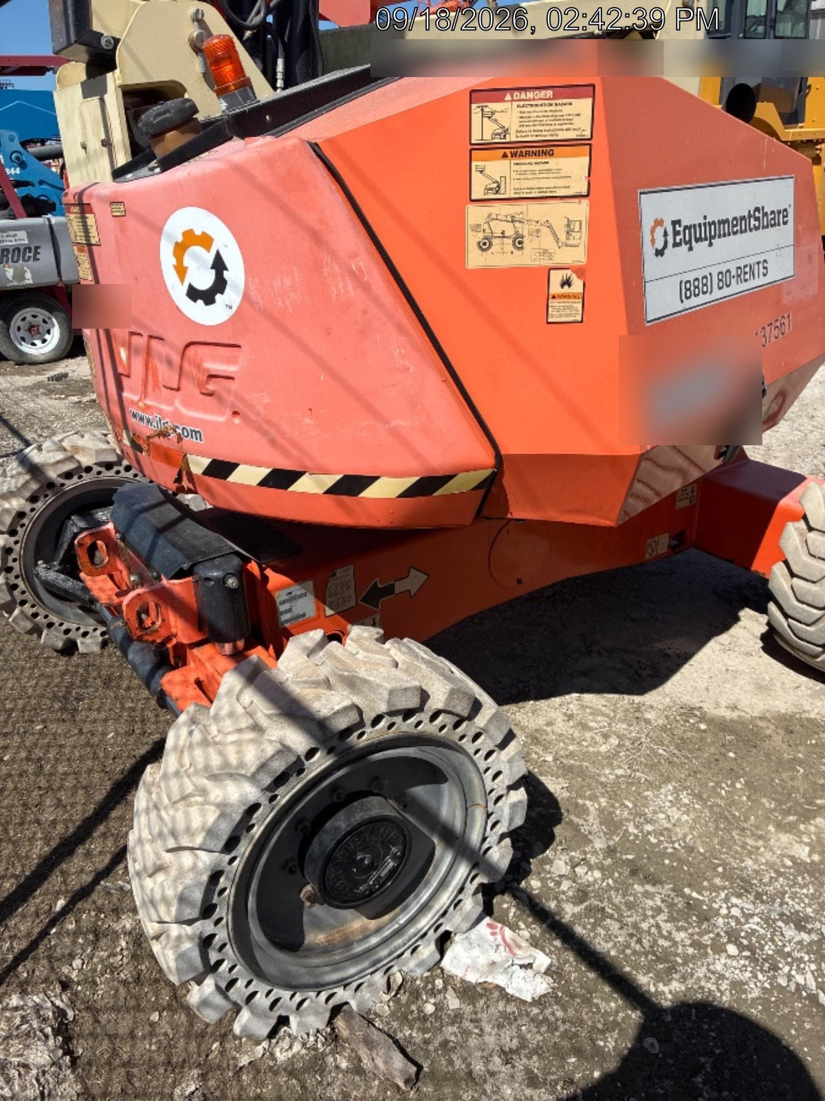 2021 JLG 340AJ