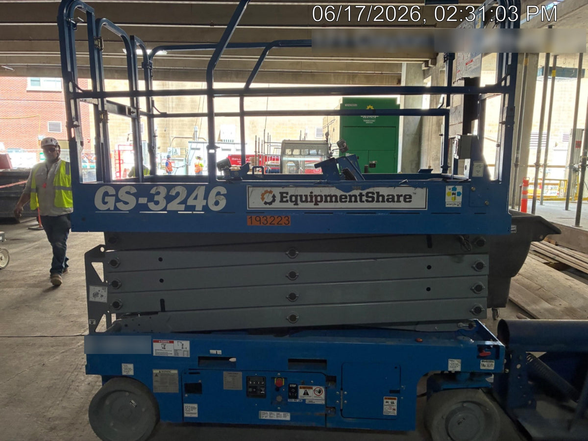 2021 GENIE GS-3246