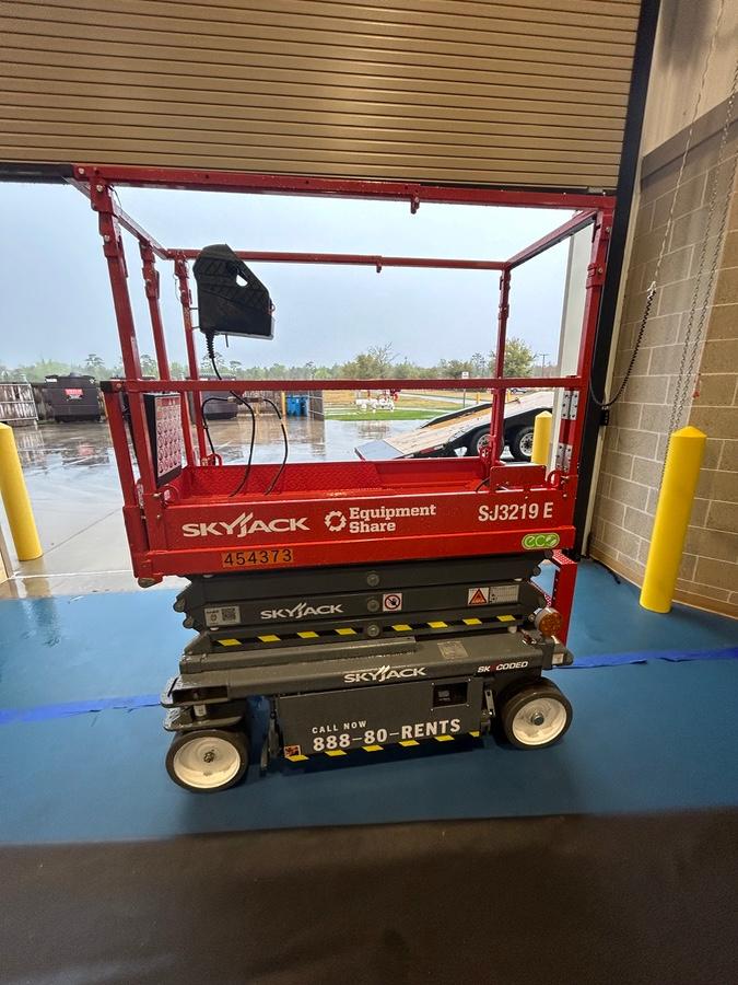 2024 SKYJACK SJ3219