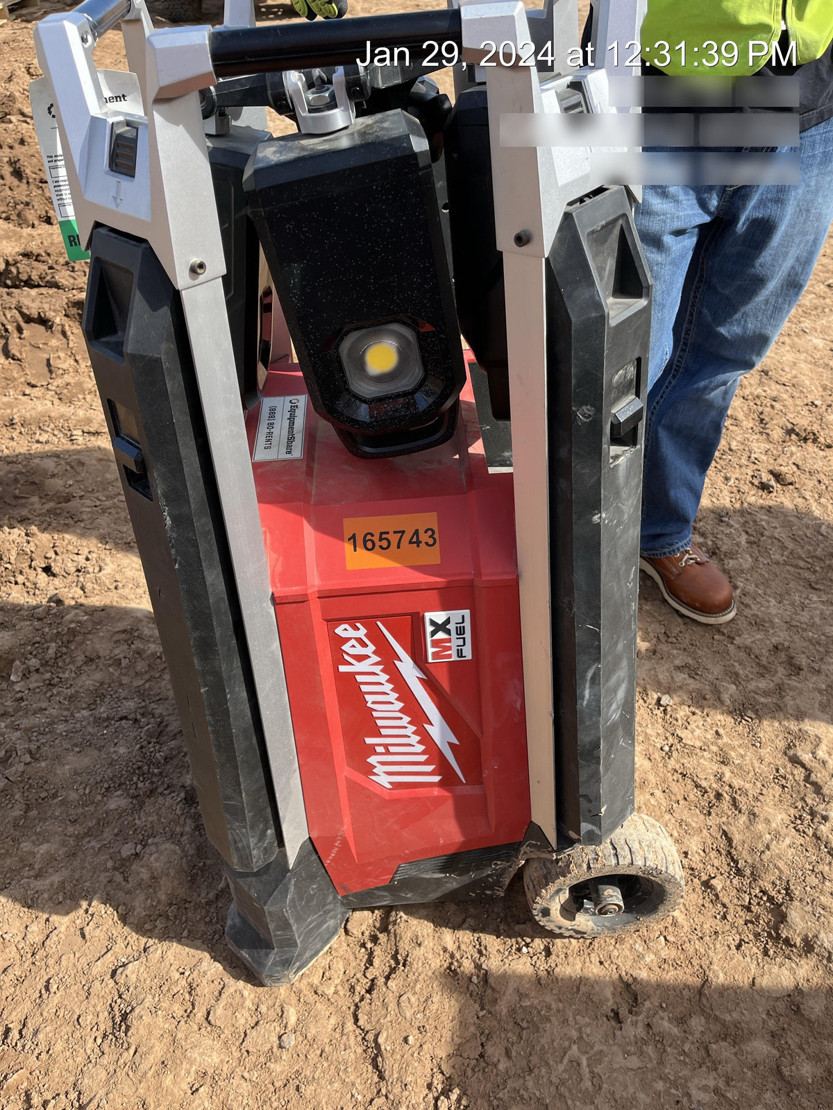 2022 MILWAUKEE MXF041-1XC