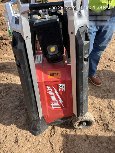 2022 MILWAUKEE MXF041-1XC