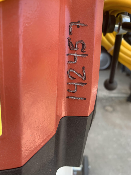2021 HILTI DD250E