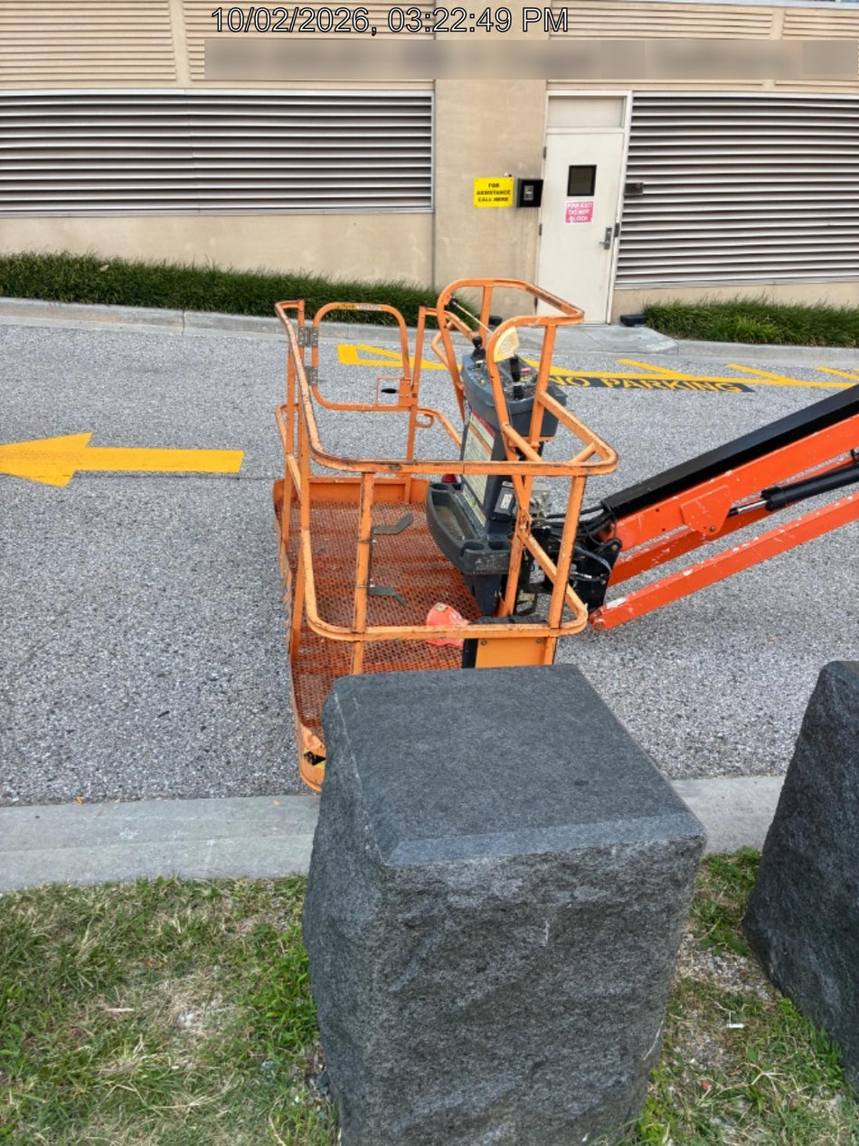 2021 JLG 660SJ