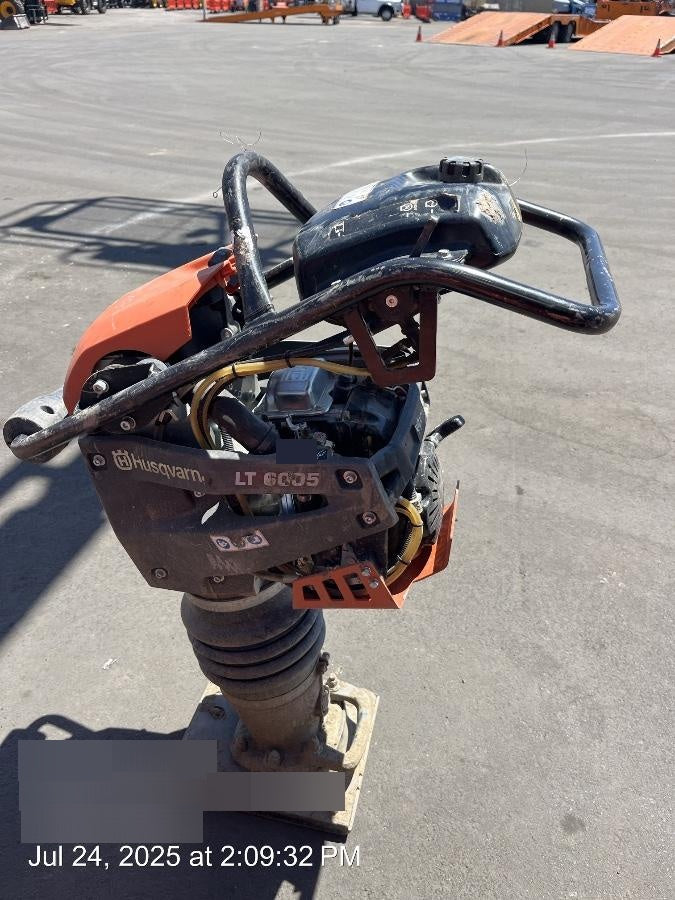 2024 HUSQVARNA LT6005