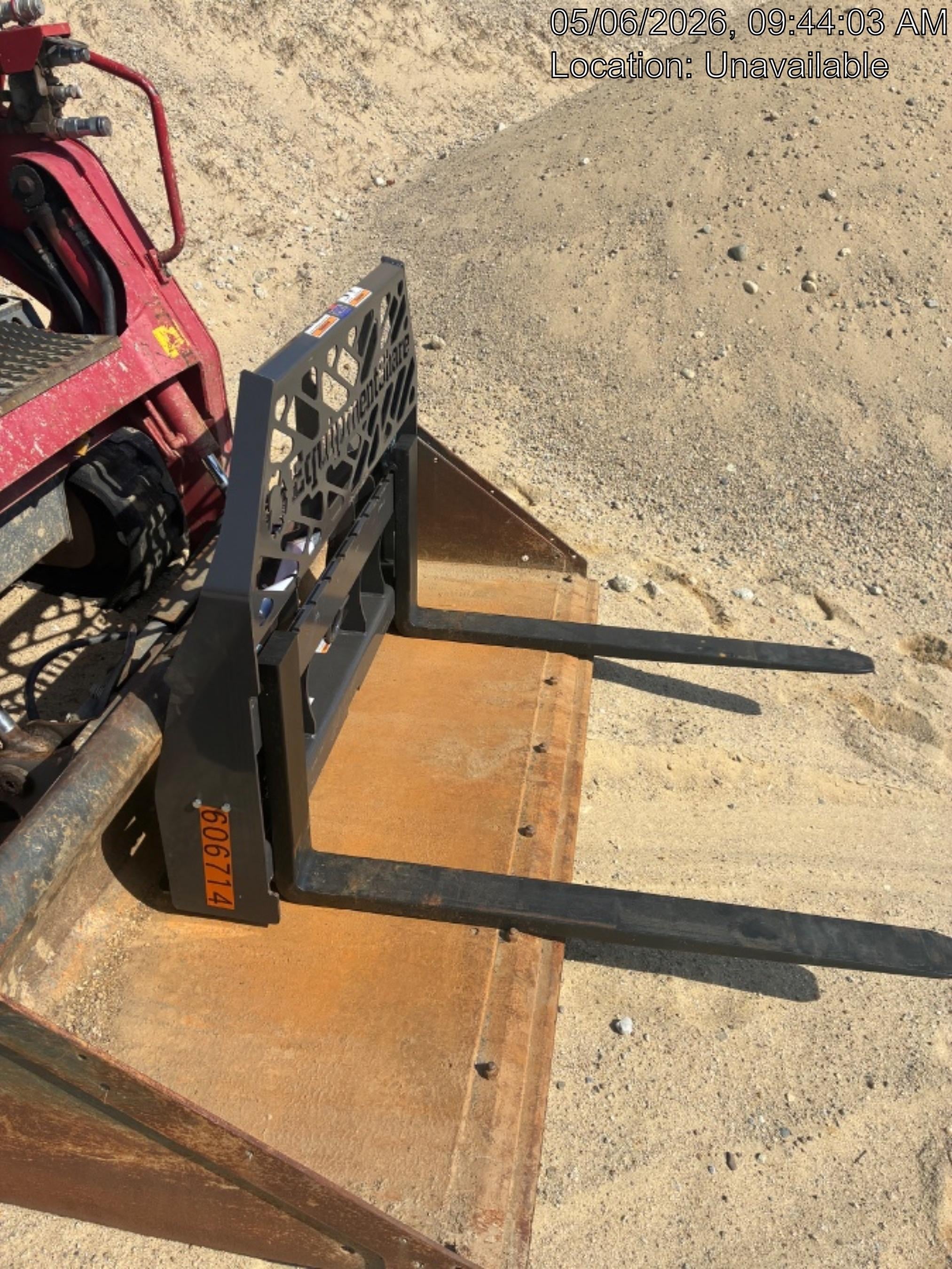 2025 PALADIN 48" Pallet Forks - Paladin