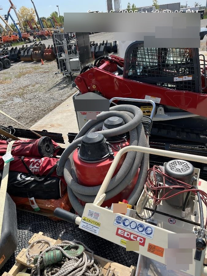 2023 EDCO VAC-200