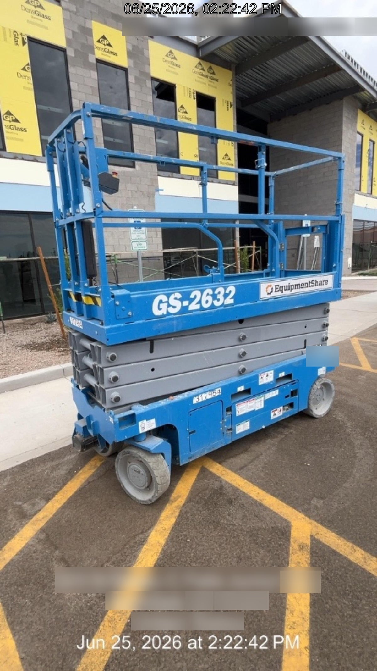 2023 GENIE GS-2632