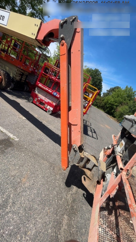 2019 JLG 460SJ