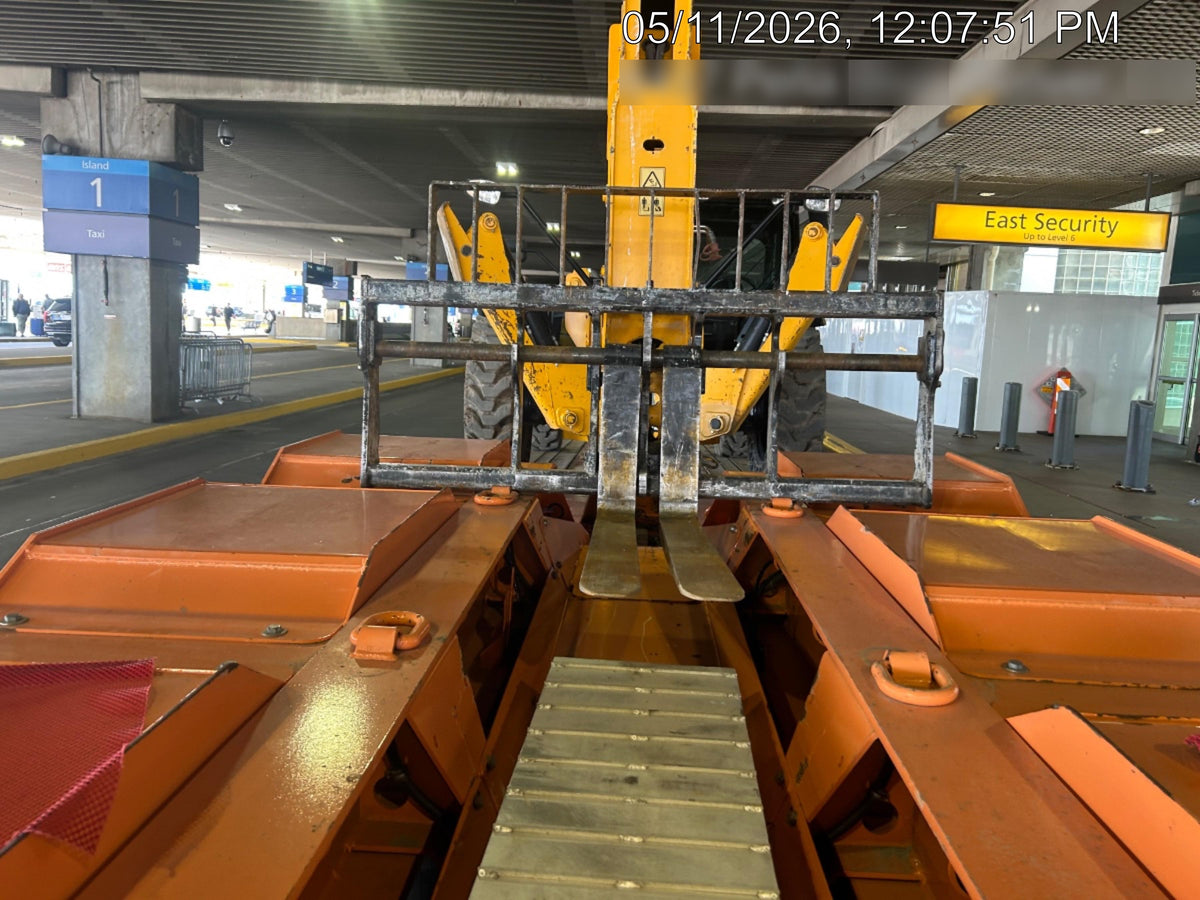 2022 JCB 512-56