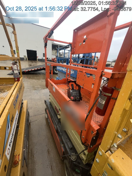 2021 JLG ES1932