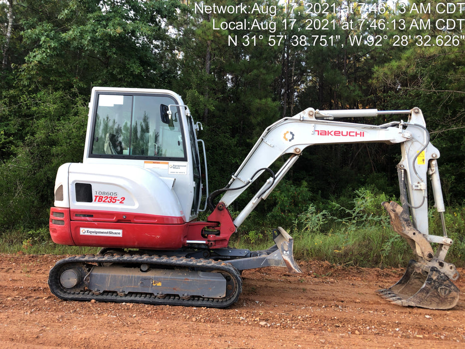 2020 TAKEUCHI TB-235-2CR