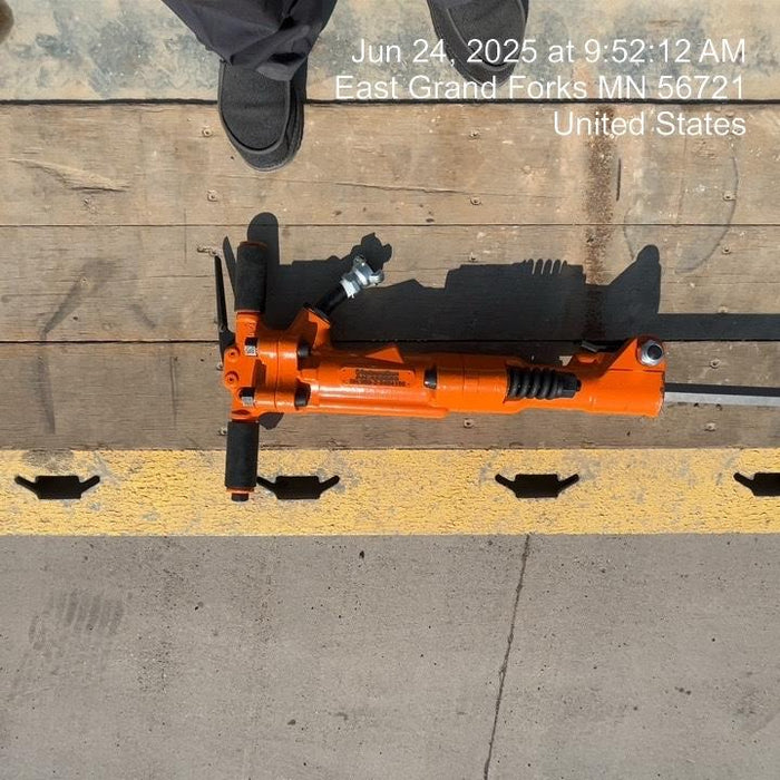 2024 MICHIGAN PNEUMATIC ES-TPB60-118-TRACKER