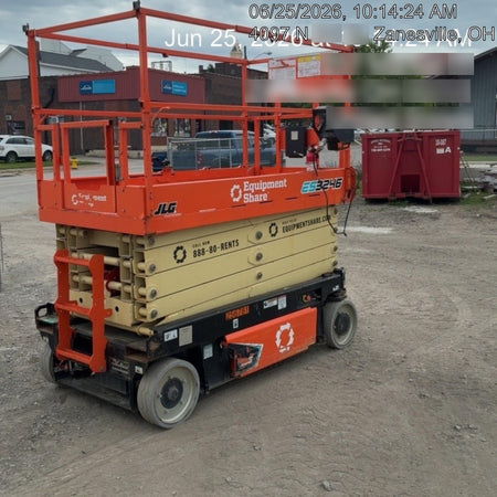 2022 JLG ES3246