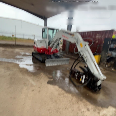 2024 TAKEUCHI TB240-CRA