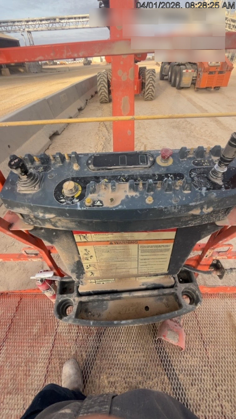 2022 JLG 1350SJP