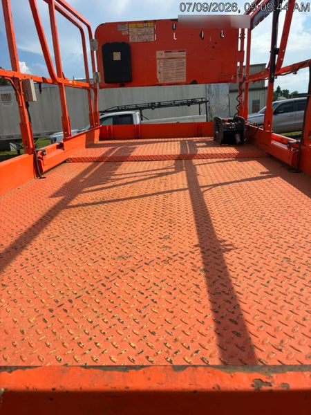 2022 JLG RT4069