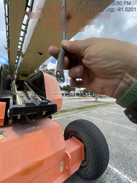 2019 JLG 660SJ