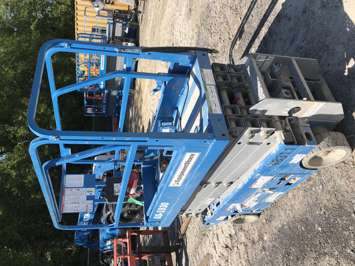 2019 Genie GS-1930 Fixed Rails with Chain Entry