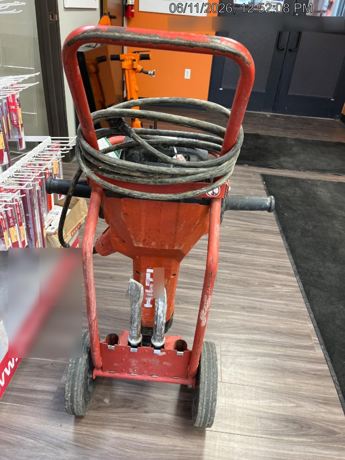 2023 HILTI TE 3000-AVR