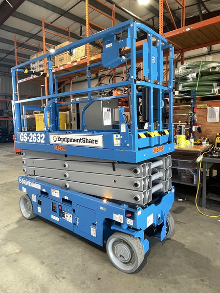 2023 GENIE GS-2632