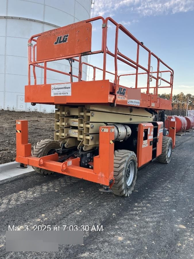 2020 JLG 430LRT