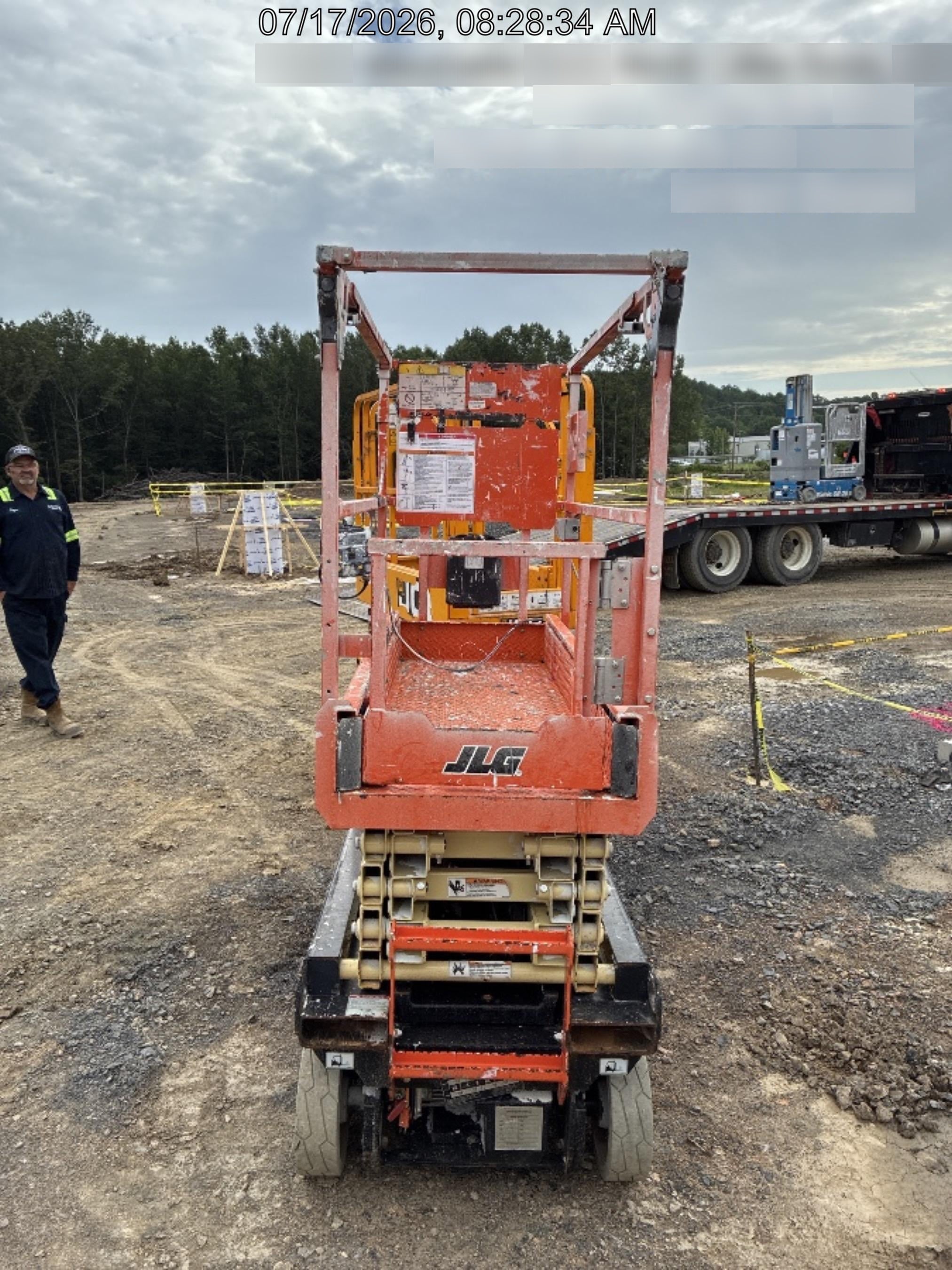 2022 JLG ES1932