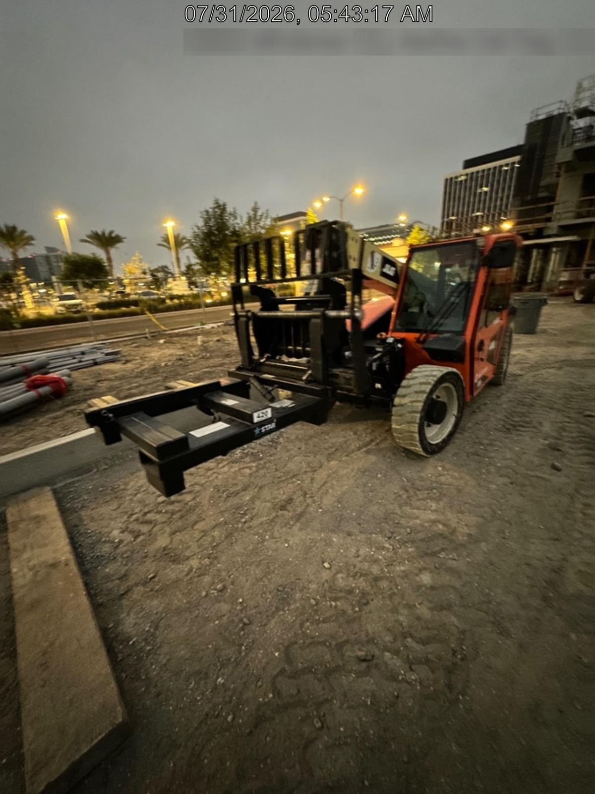 2025 JLG 519