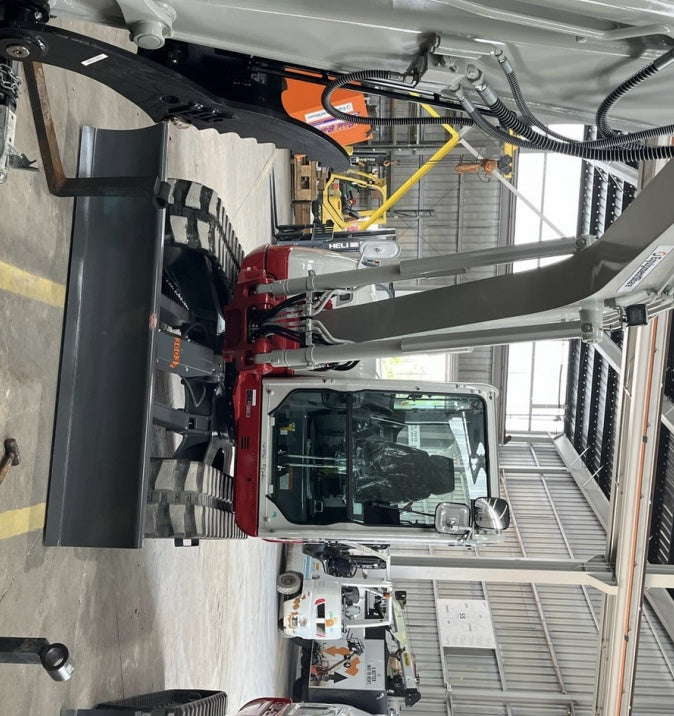 2024 TAKEUCHI TB290-CR