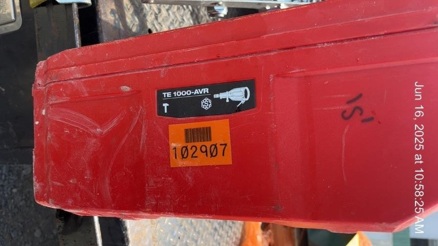 2020 HILTI TE 1000-AVR