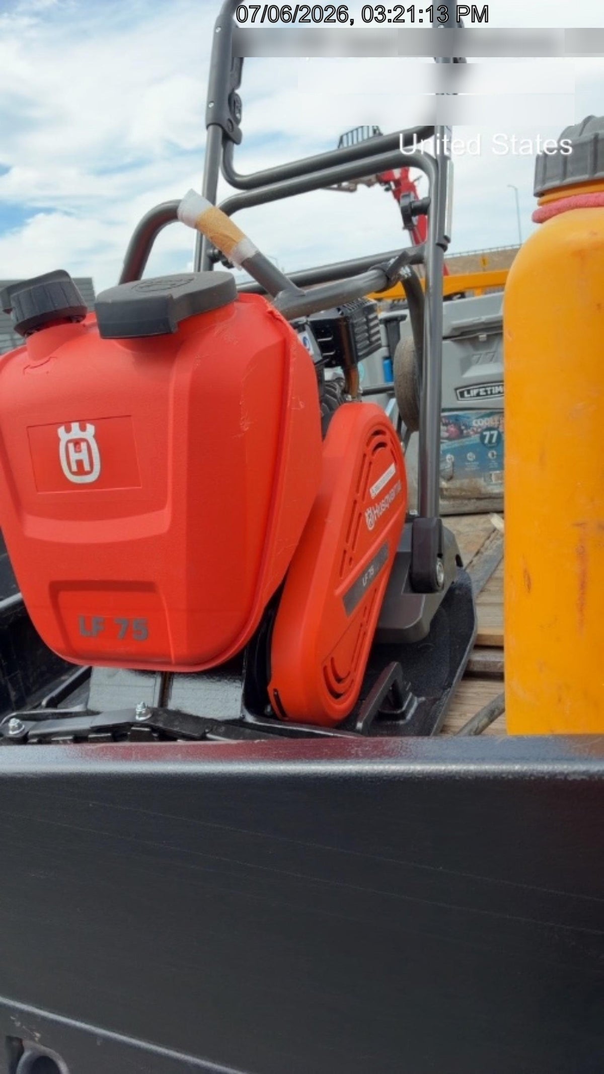 2025 HUSQVARNA LF75