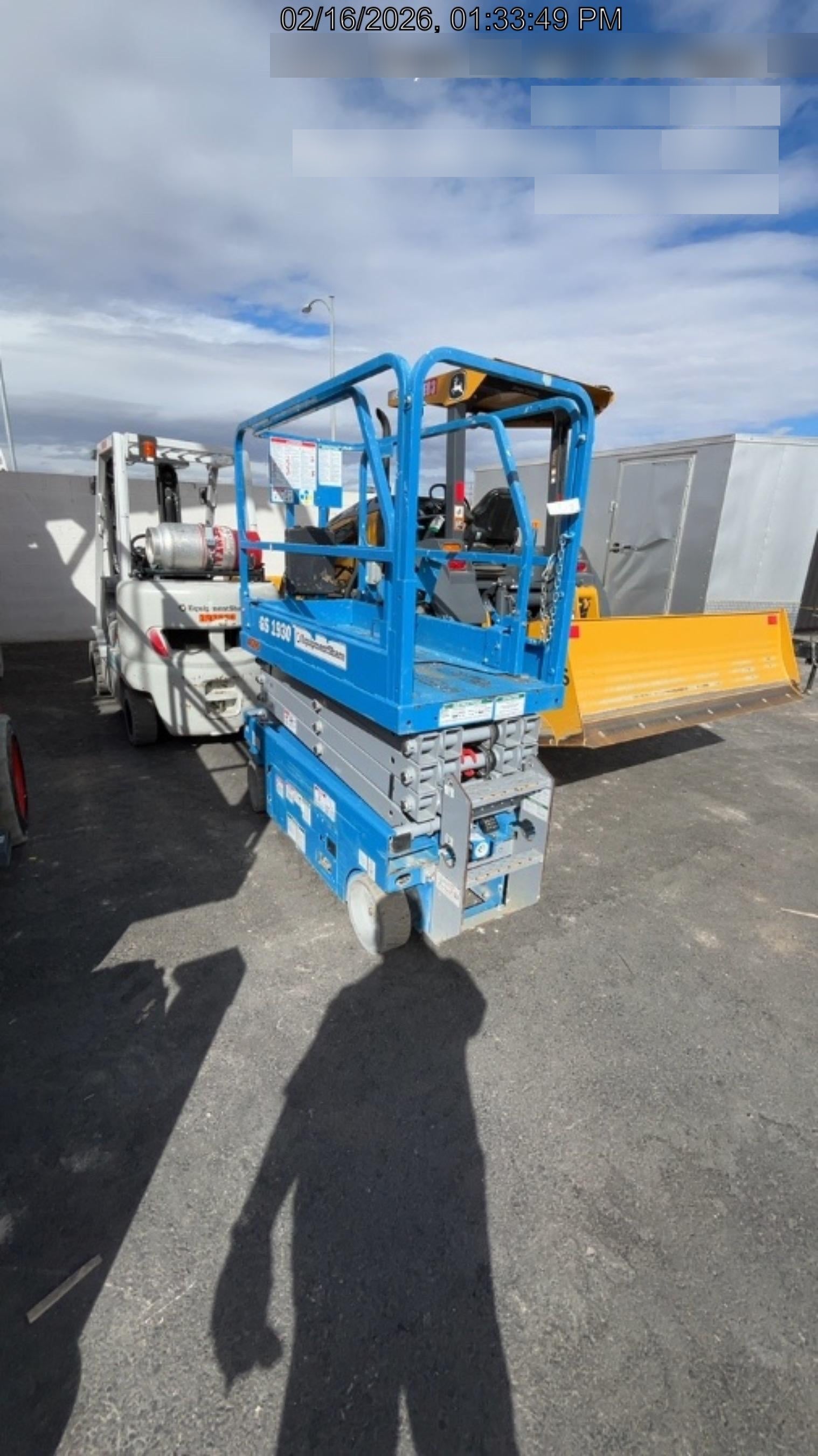 2019 Genie GS-1930 Fixed rails with chain Entry