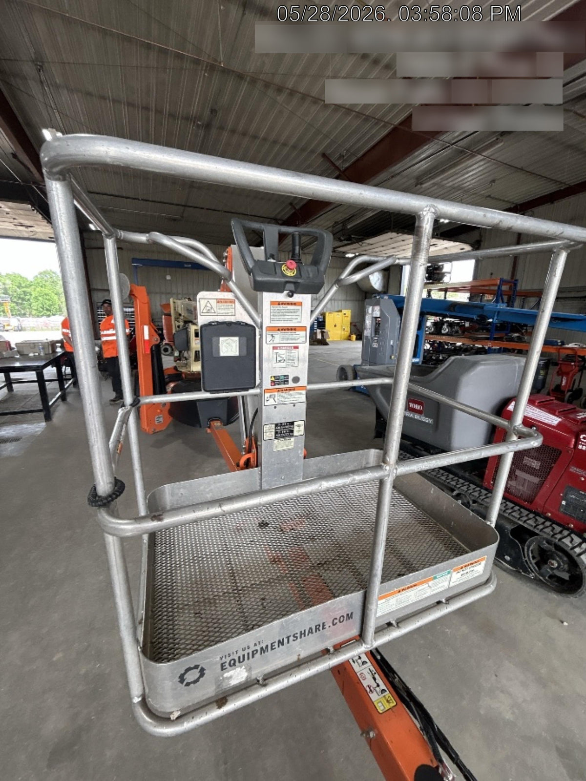 2023 JLG T500J