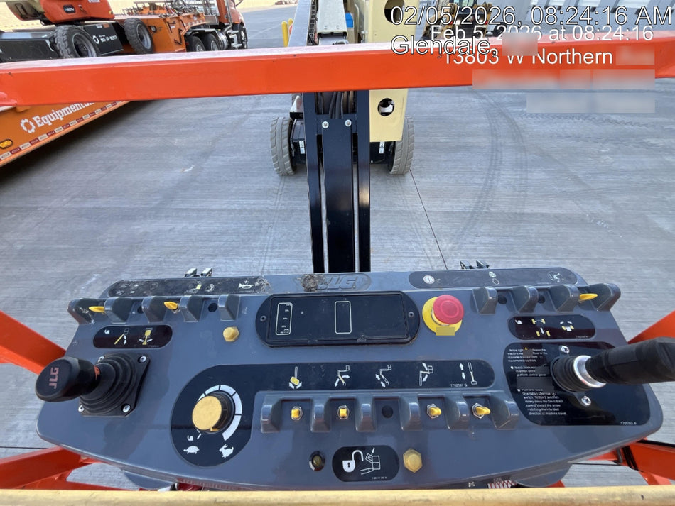 2024 JLG E450AJ