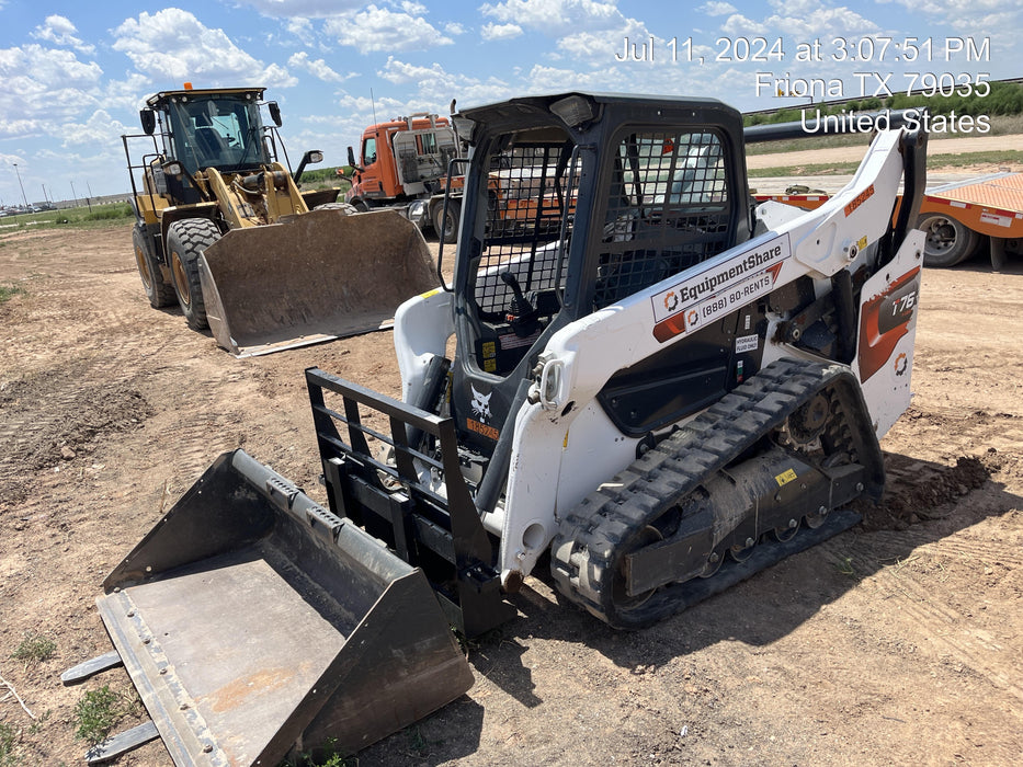 2024 ARROW MATERIAL HANDLING F5100CB