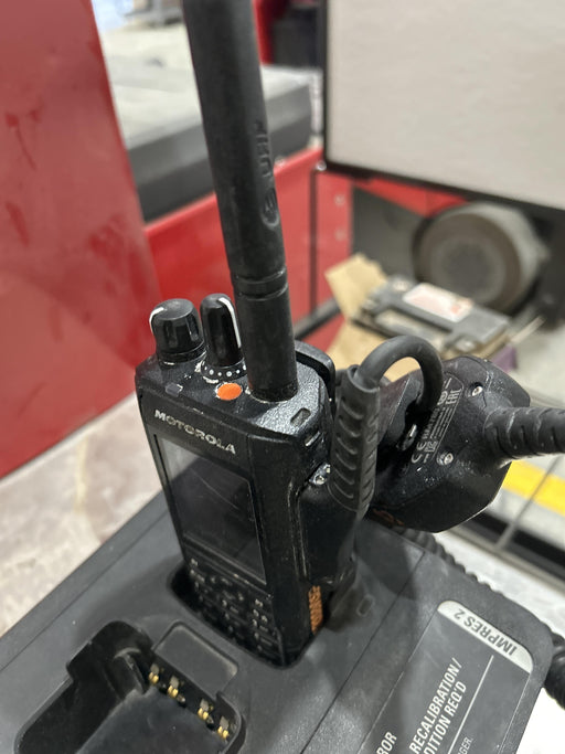 2023 MOTOROLA R7 DISPLAY