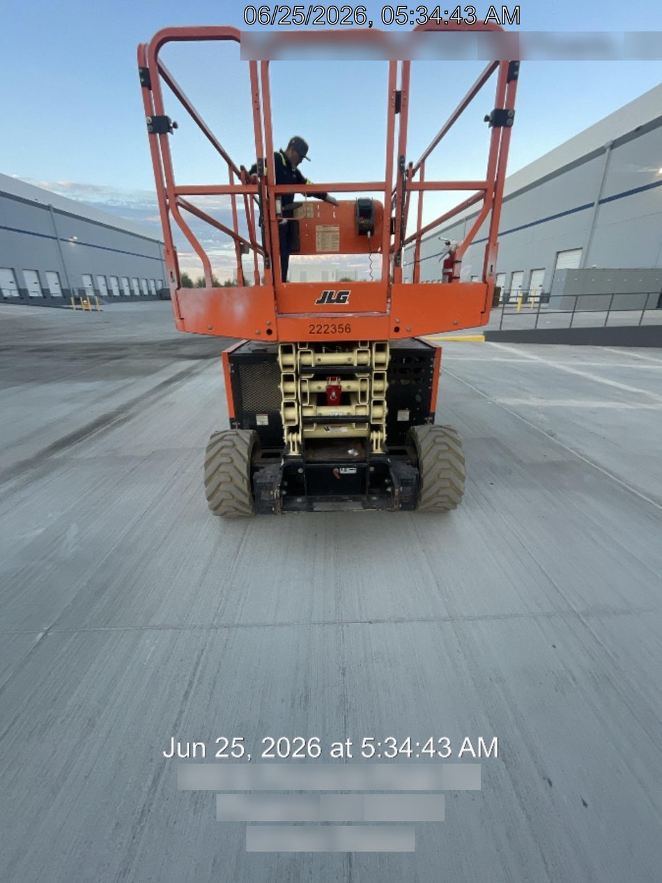2022 JLG RT4069