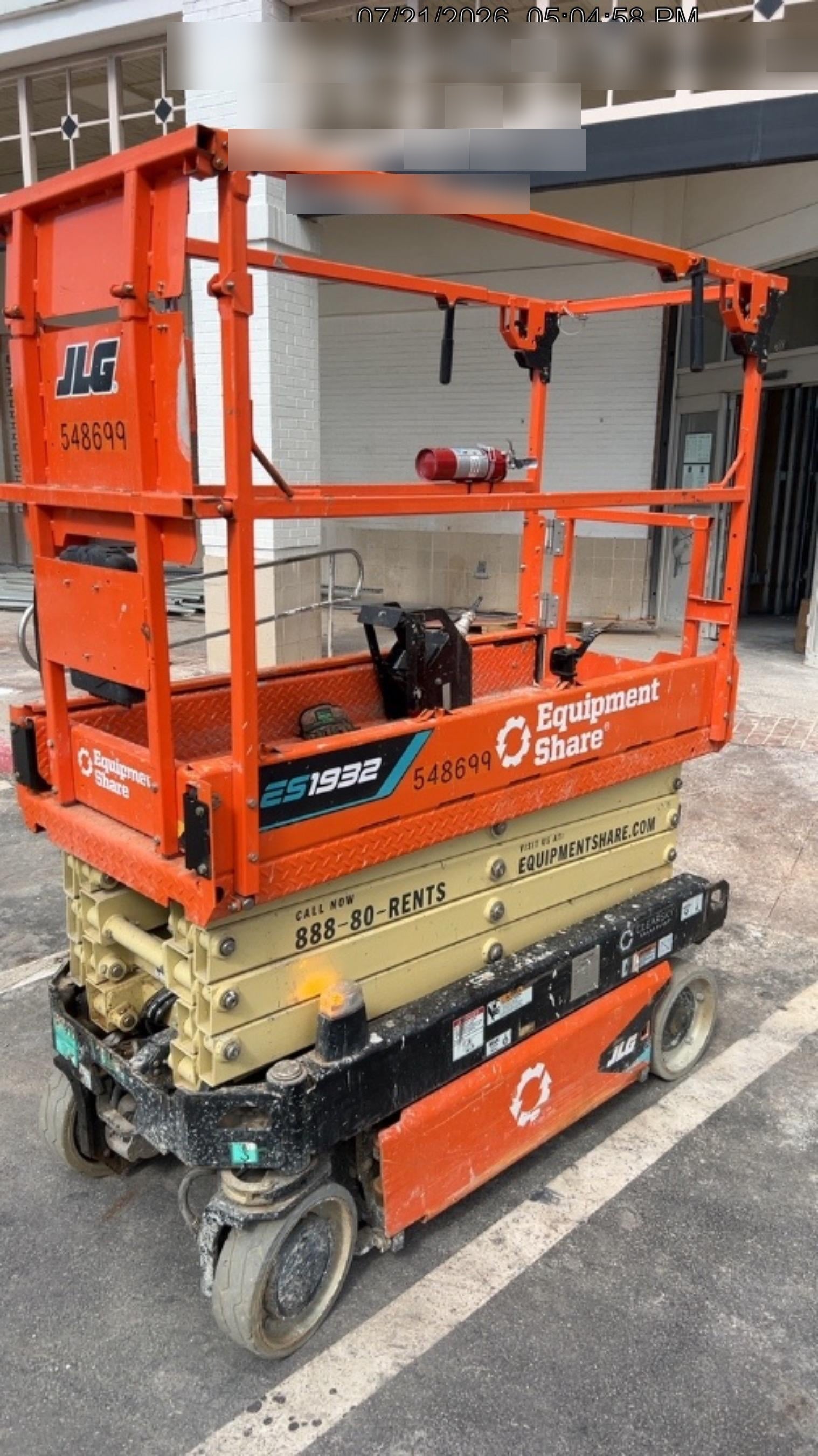 2025 JLG ES1932