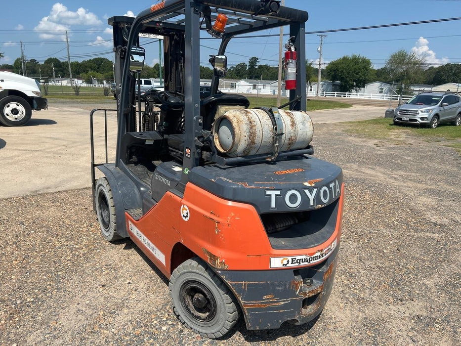 2022 TOYOTA 50-8FGU25