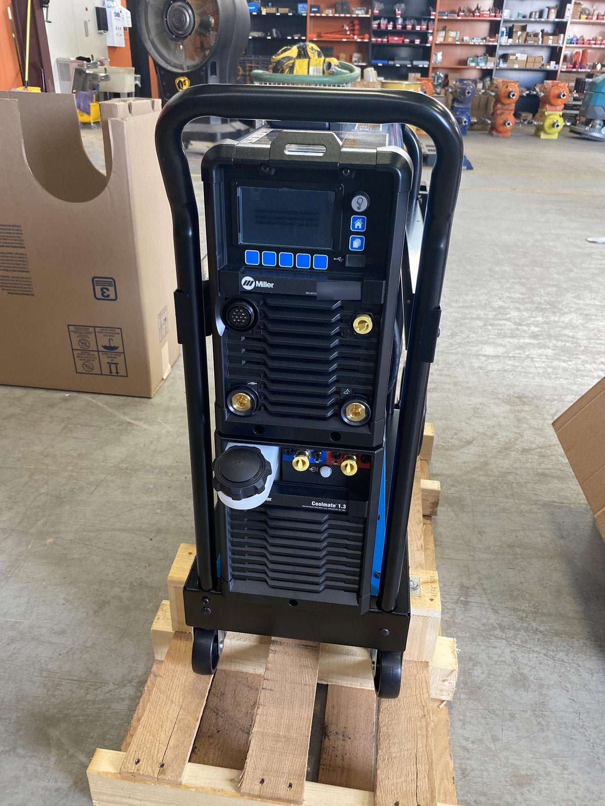 2026 MILLER ELECTRIC Dynasty 210 DX