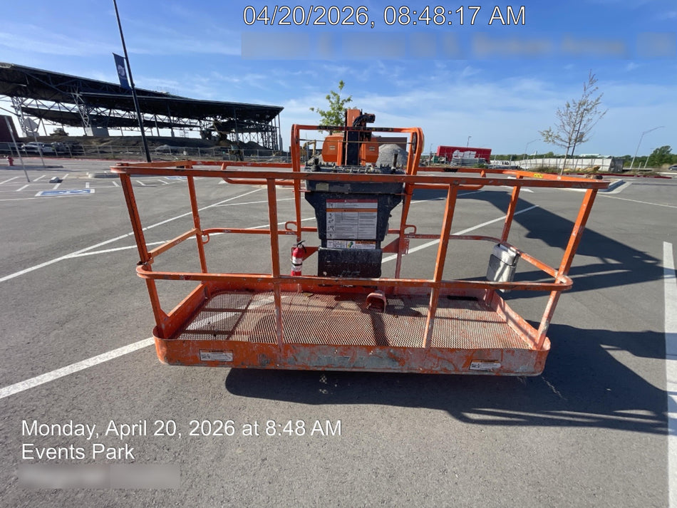 2019 JLG 860SJ