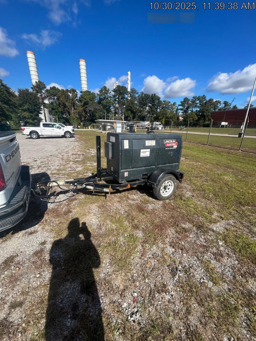 2021 Lincoln Electric Dual Maverick 200/200X Ready Pak 3, Includes Trailer, Cable Rack, Fender Light Kit