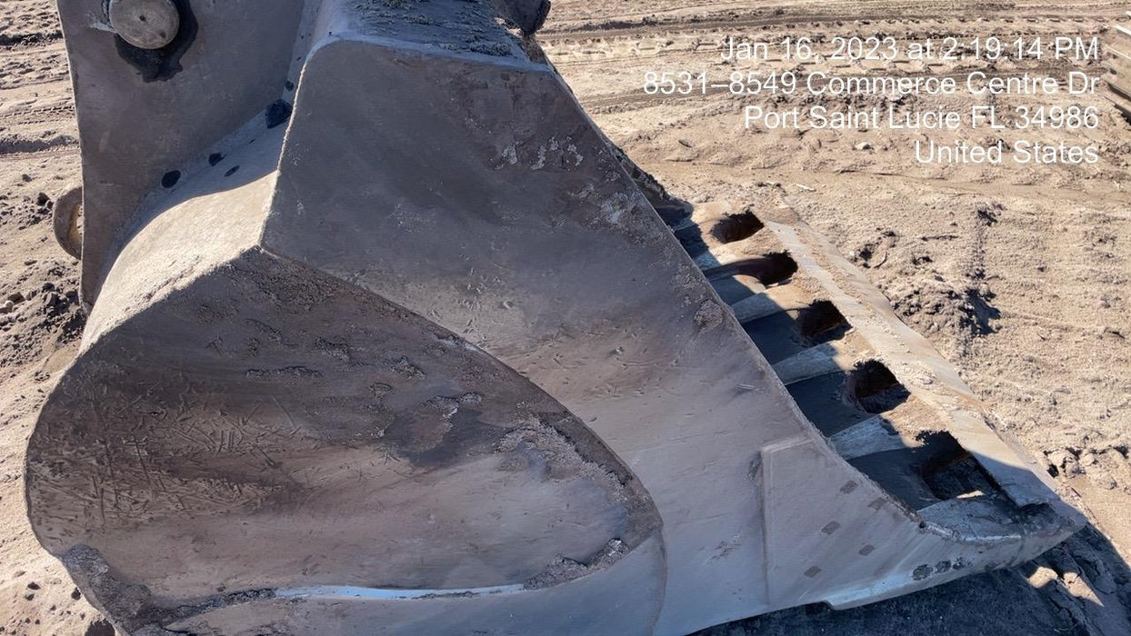 2016 CASE 60" Tooth Bucket - Case