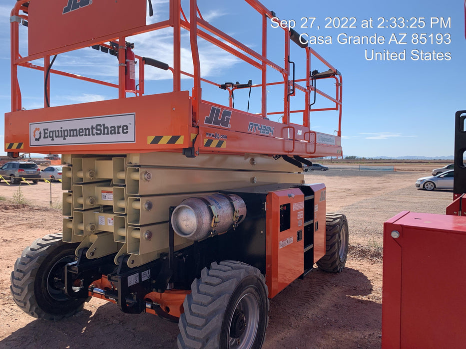 2022 JLG 4394RT