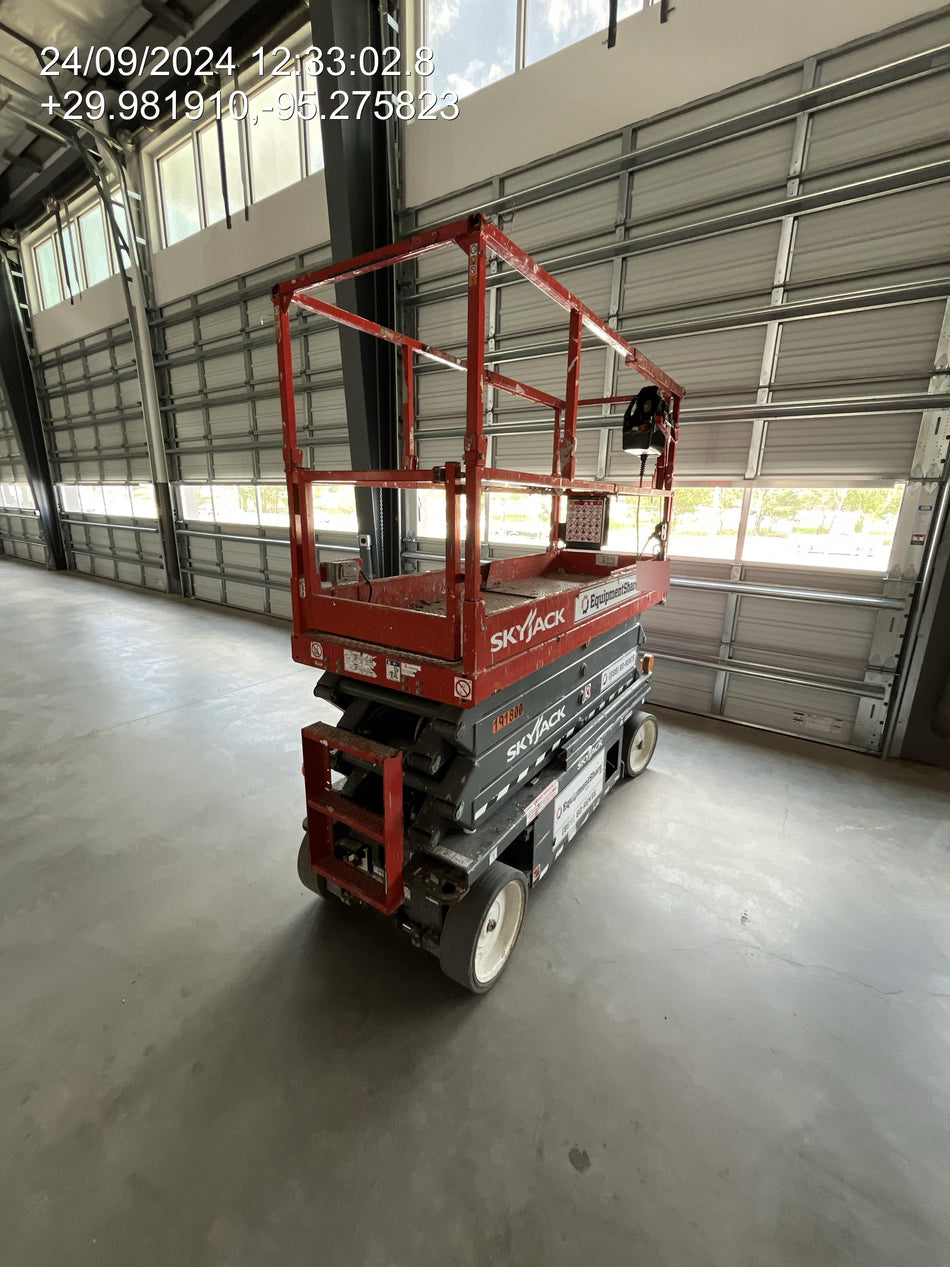 2021 SKYJACK SJ3226
