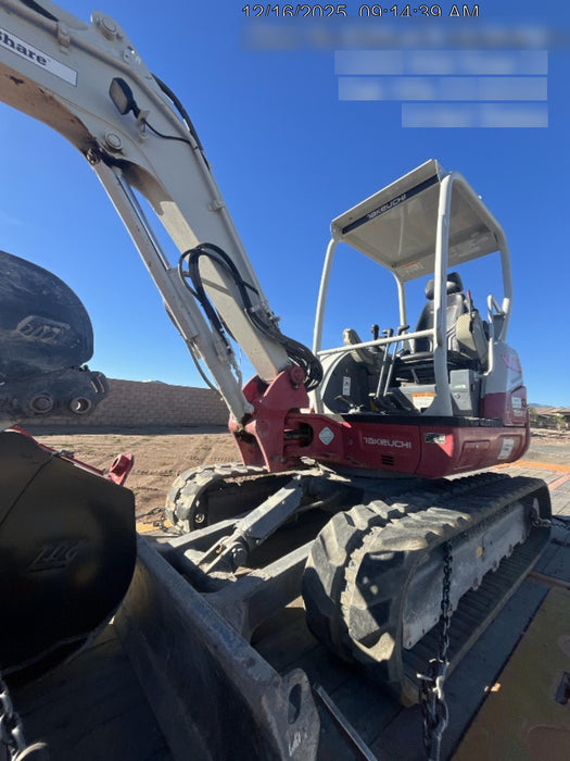 2021 TAKEUCHI TB250-2