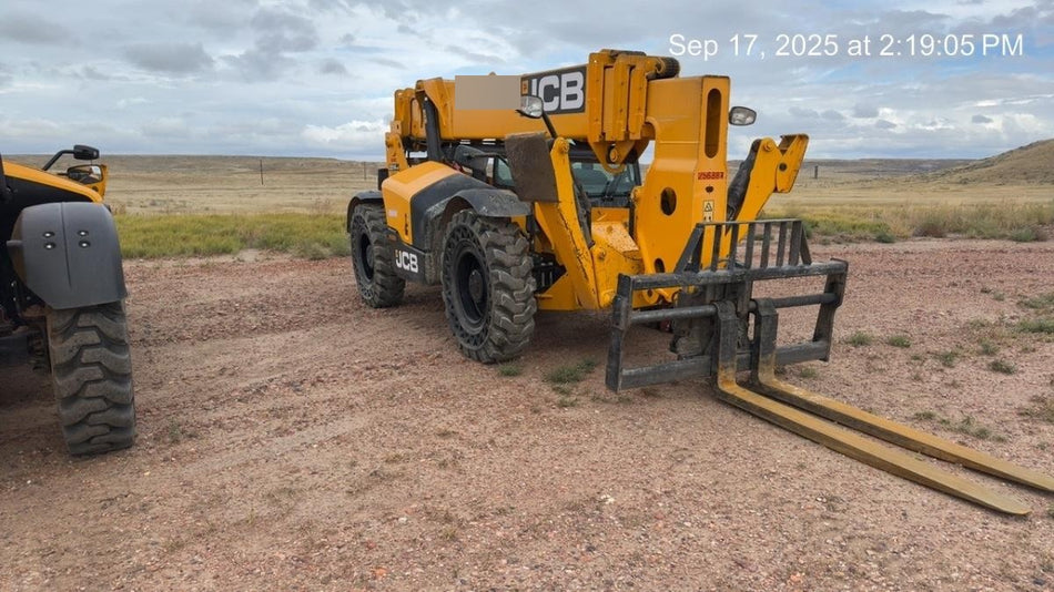 2022 JCB 514-56