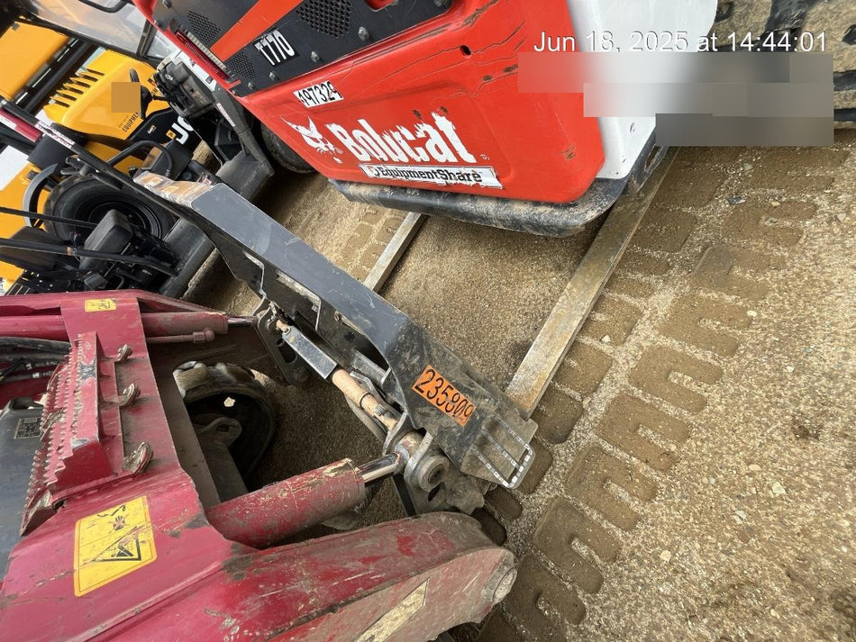 2022 PALADIN 48" Pallet Forks - Paladin