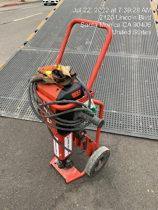 2020 HILTI TE 3000-AVR